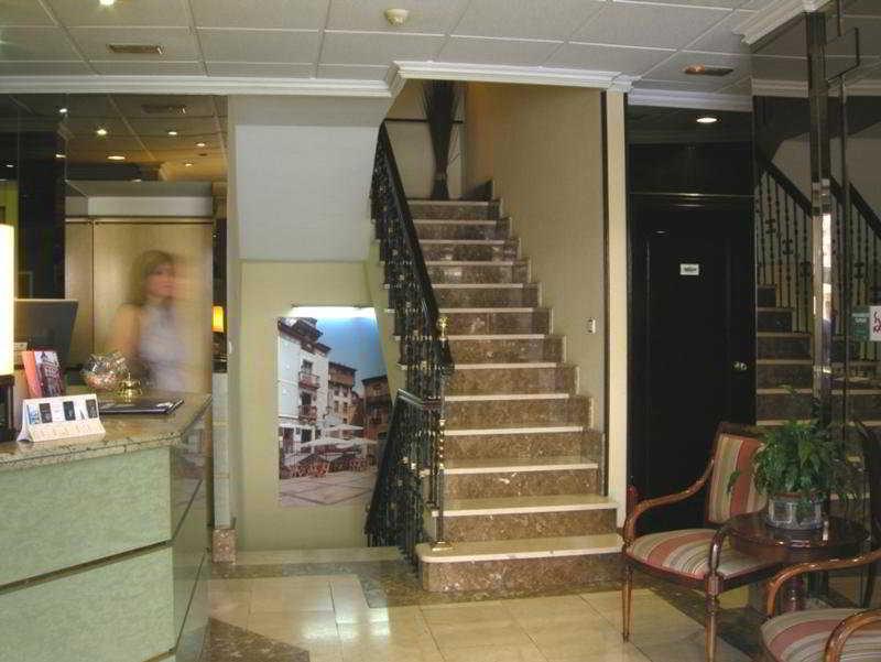 Hotel Santa Clara à Oviede Extérieur photo