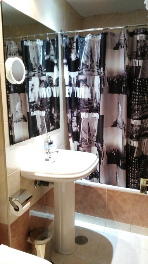 Hotel Santa Clara à Oviede Extérieur photo